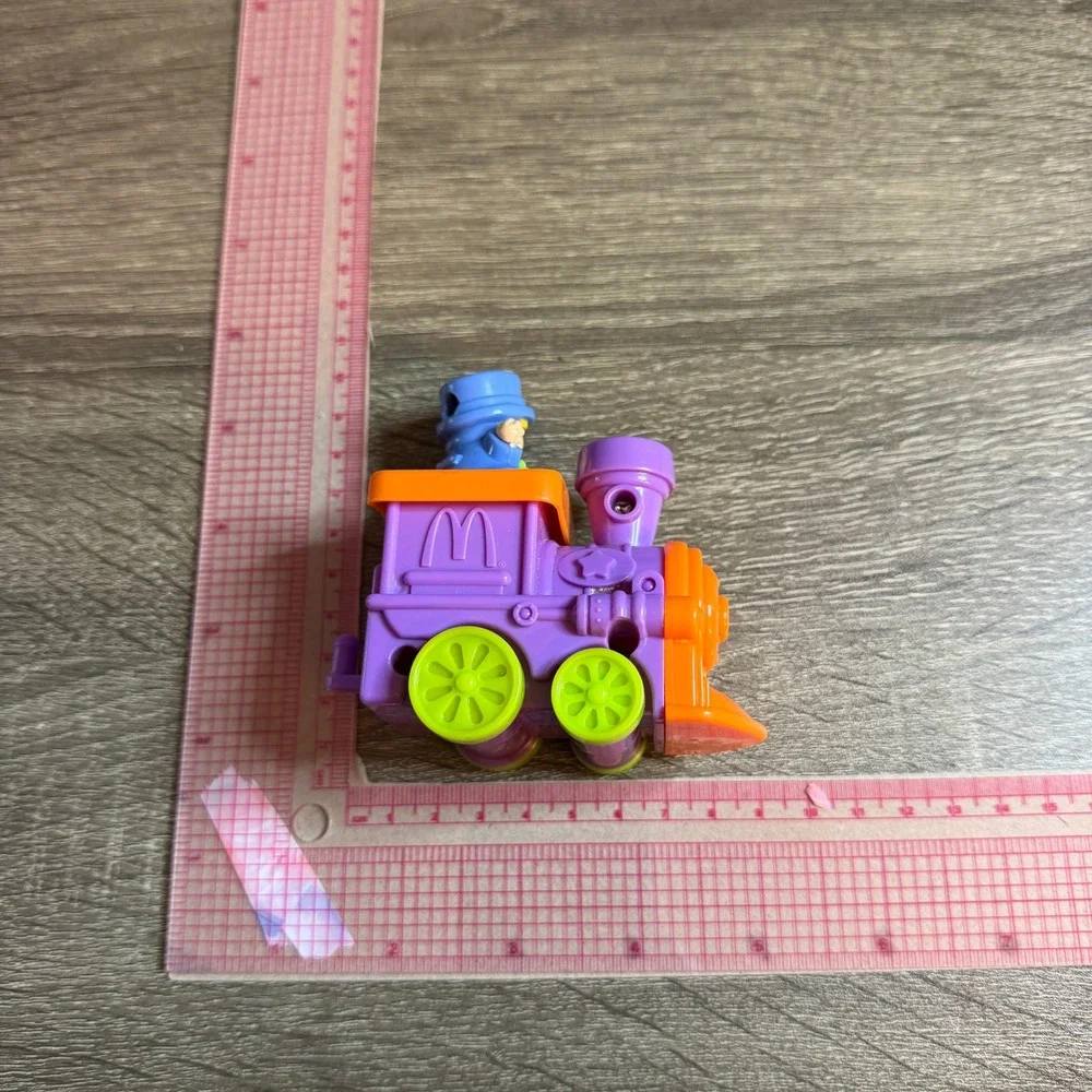 Fisher-Price Little People Purple Train Engine McDonalds Happy Meal Toy 2002